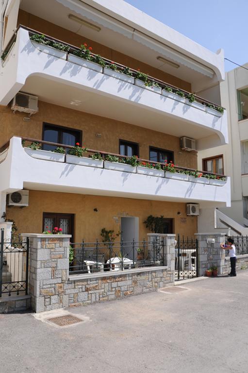 סיטייה Ekavi Apartments מראה חיצוני תמונה